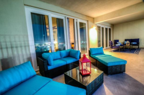 BRAND NEW!Laketown Wharf 334! Beautiful 3 BD, Great Amenities, And Great Location